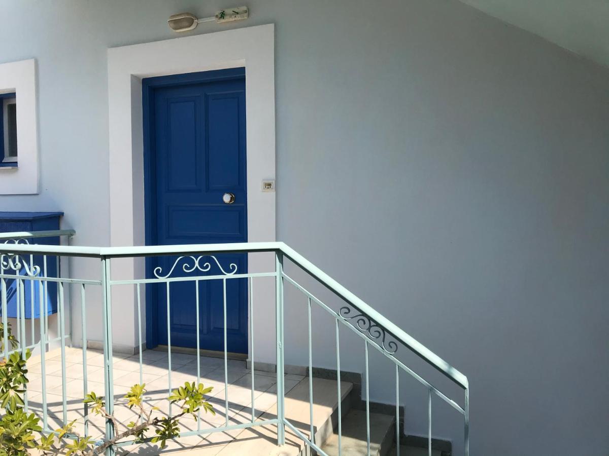 Ilias Apartments Финикунда Экстерьер фото