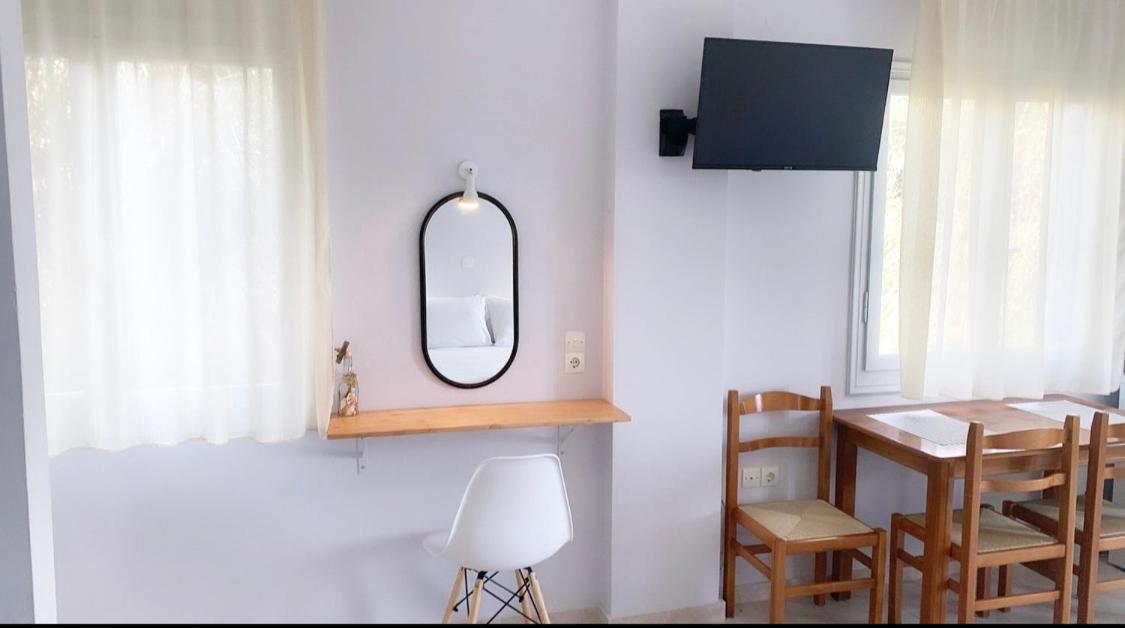 Ilias Apartments Финикунда Экстерьер фото